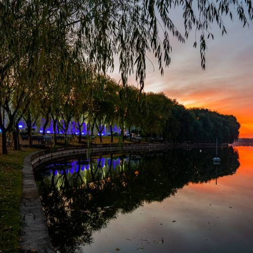 Embassy Lake View 