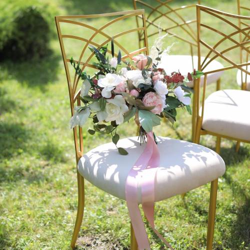 Roxana M Curt Flowers