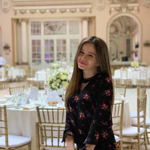 Ana Bucur 