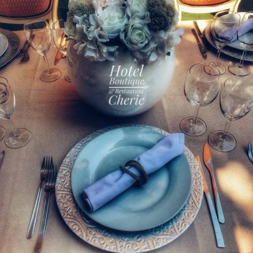 Hotel Boutique & Restaurant Cherie