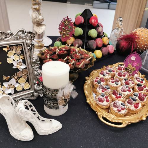 Cofetaria Chic bonbon
