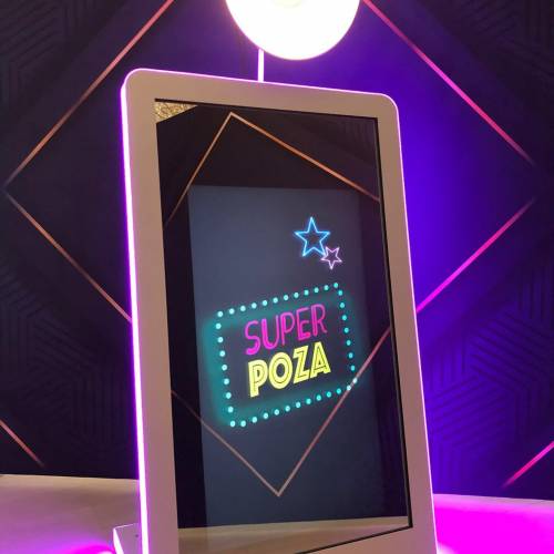 Smart Mirror Photobooth