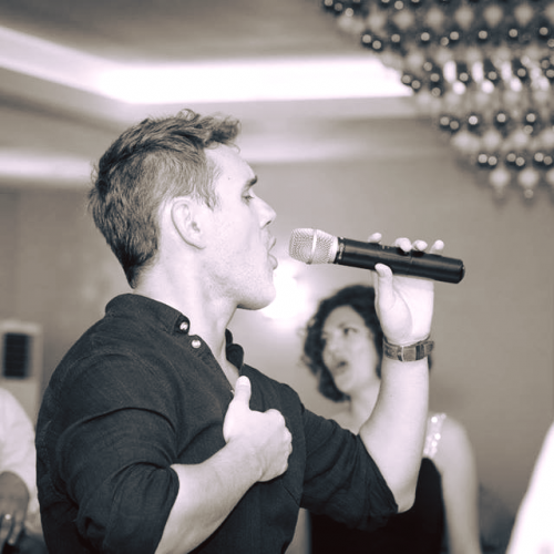 CEZAR MUSIC BAND
