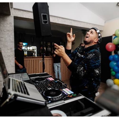 DJ Nick  www.djnunta-arad.ro