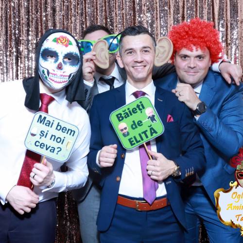 Oglinda Amintirilor Tale