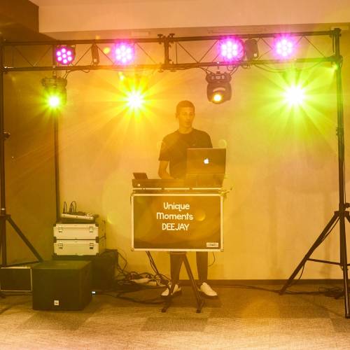 Unique Moments Deejay