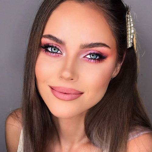 Violeta Paun Makeup Artist