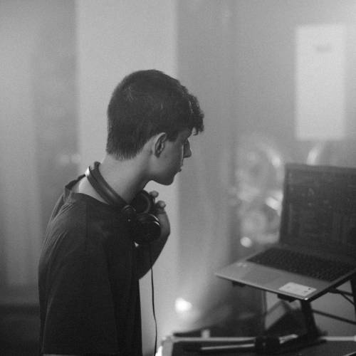 DJ Vura
