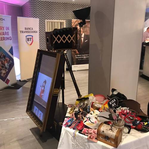  Magic Smiles Booth