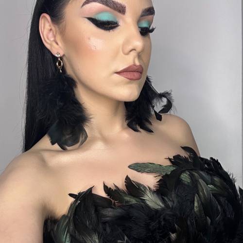 Ioana Torgie Make-up Artist 