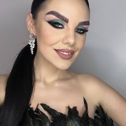 Ioana Torgie Make-up Artist 
