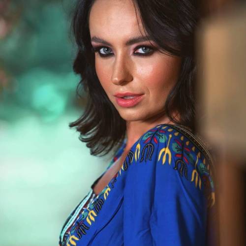 Alina  make-up