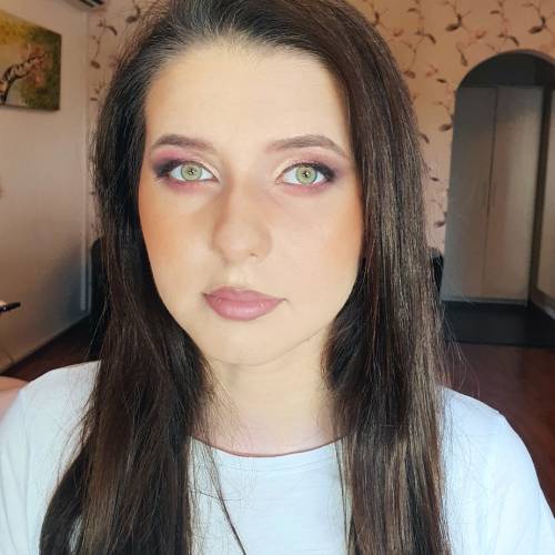 Alina  make-up