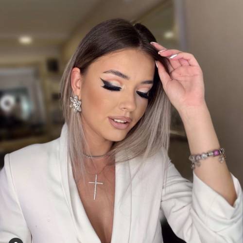 GG Make-up Artist