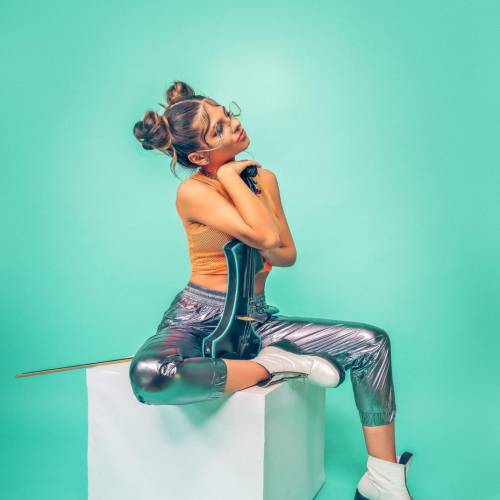 Joylin - The Violin Touch