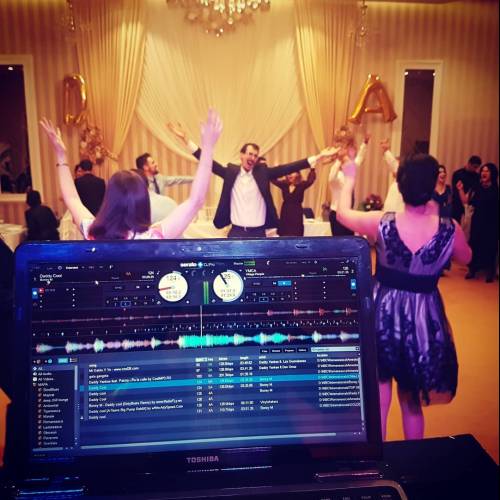 KDJ ENTERTAINMENT 